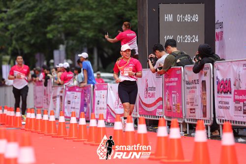 Race photo from Smartfren Run 2024