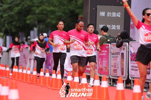 Race photo from Smartfren Run 2024