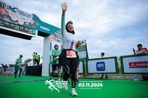 Race photo from Arutmin Borneo Run 2024