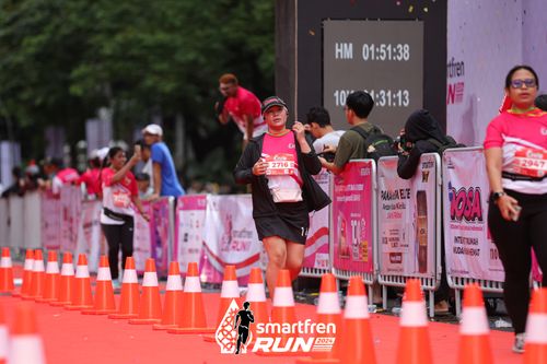 Race photo from Smartfren Run 2024