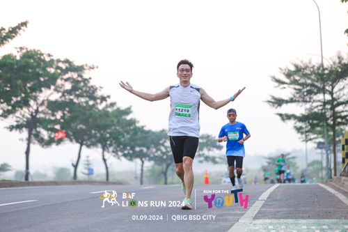 Race photo from BAF LIONS RUN 2024