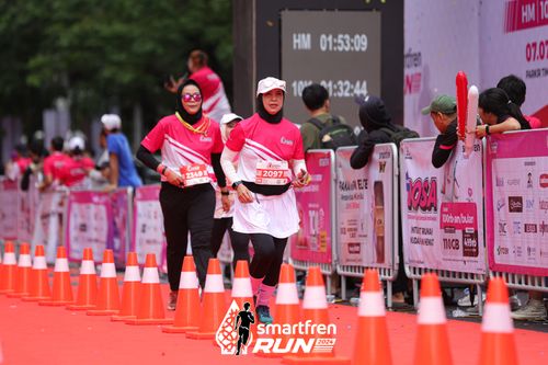 Race photo from Smartfren Run 2024