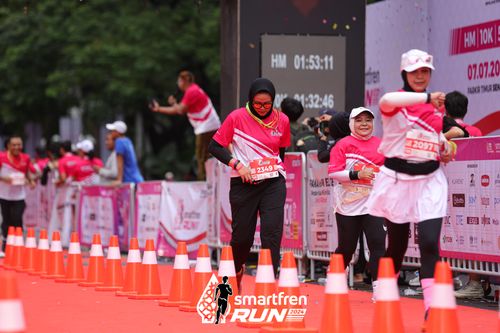 Race photo from Smartfren Run 2024