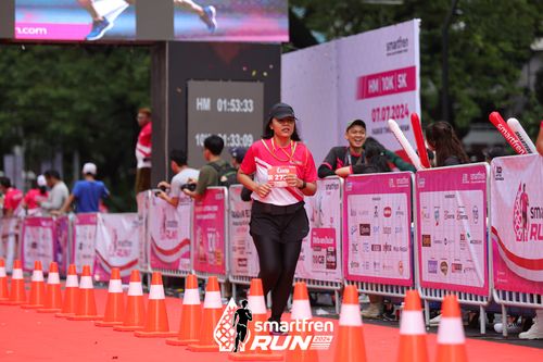 Race photo from Smartfren Run 2024