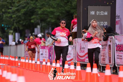 Race photo from Smartfren Run 2024