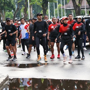 Race photo from FIRST SUNDAY RUN