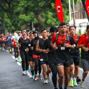 Race photo from FIRST SUNDAY RUN