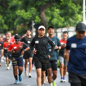 Race photo from FIRST SUNDAY RUN