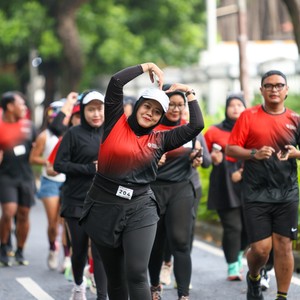 Race photo from FIRST SUNDAY RUN