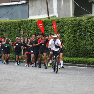 Race photo from FIRST SUNDAY RUN