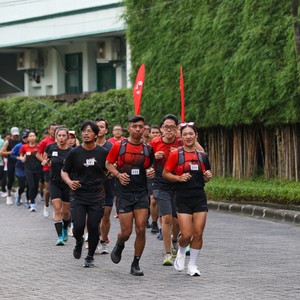 Race photo from FIRST SUNDAY RUN