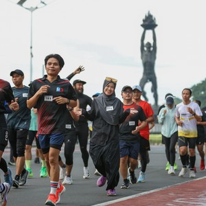 Race photo from FIRST SUNDAY RUN