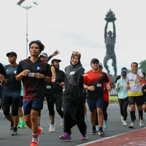 Race photo from FIRST SUNDAY RUN