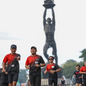 Race photo from FIRST SUNDAY RUN