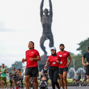 Race photo from FIRST SUNDAY RUN