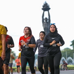 Race photo from FIRST SUNDAY RUN