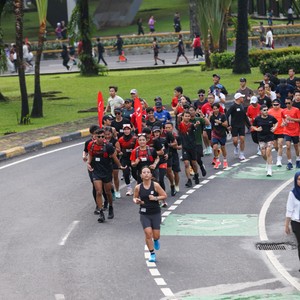 Race photo from FIRST SUNDAY RUN