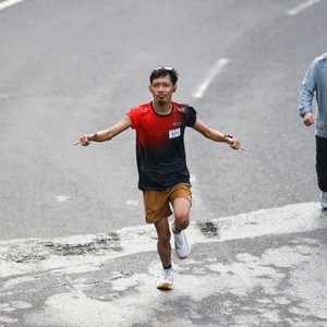 Race photo from FIRST SUNDAY RUN
