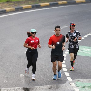 Race photo from FIRST SUNDAY RUN
