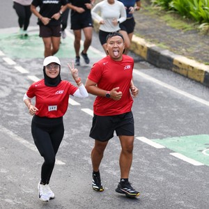 Race photo from FIRST SUNDAY RUN