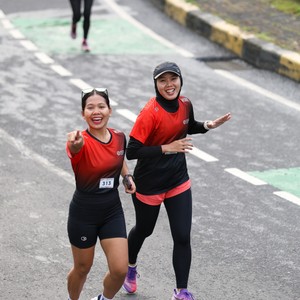 Race photo from FIRST SUNDAY RUN