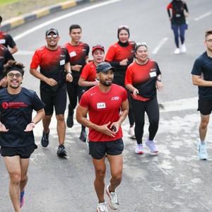 Race photo from FIRST SUNDAY RUN
