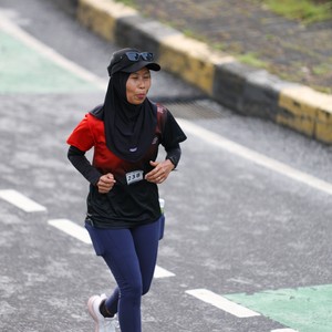 Race photo from FIRST SUNDAY RUN