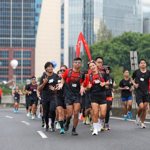 Race photo from FIRST SUNDAY RUN