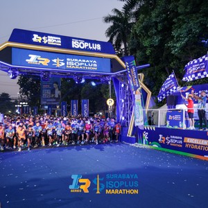 Race photo from SURABAYA ISOPLUS MARATHON 2026
