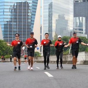 Race photo from FIRST SUNDAY RUN