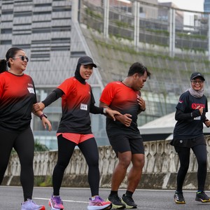 Race photo from FIRST SUNDAY RUN