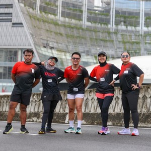 Race photo from FIRST SUNDAY RUN