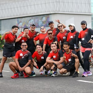 Race photo from FIRST SUNDAY RUN