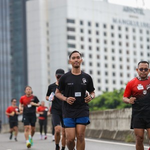 Race photo from FIRST SUNDAY RUN