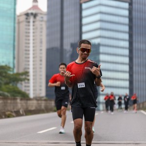 Race photo from FIRST SUNDAY RUN