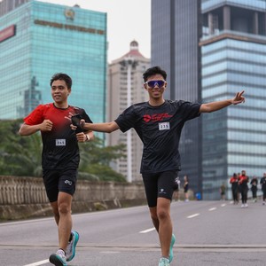 Race photo from FIRST SUNDAY RUN