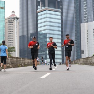 Race photo from FIRST SUNDAY RUN