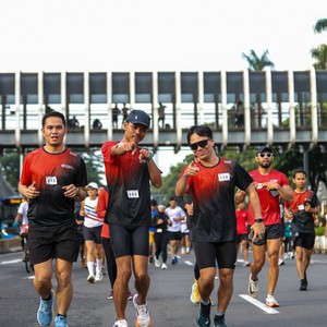 Race photo from FIRST SUNDAY RUN