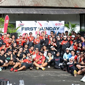 Race photo from FIRST SUNDAY RUN