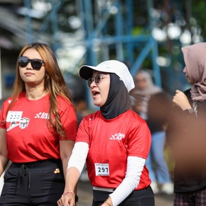 Race photo from FIRST SUNDAY RUN