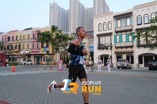 Race photo from ISOPLUS RUN 2025 - JAKARTA