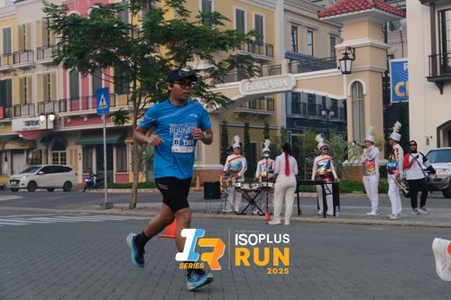Race photo from ISOPLUS RUN 2025 - JAKARTA