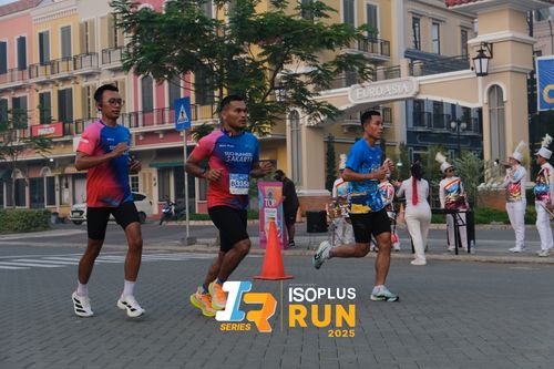 Race photo from ISOPLUS RUN 2025 - JAKARTA