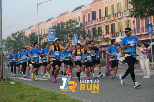 Race photo from ISOPLUS RUN 2025 - JAKARTA