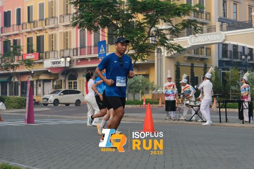 Race photo from ISOPLUS RUN 2025 - JAKARTA