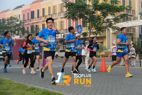 Race photo from ISOPLUS RUN 2025 - JAKARTA