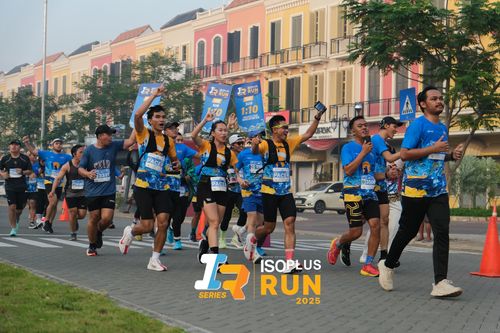 Race photo from ISOPLUS RUN 2025 - JAKARTA