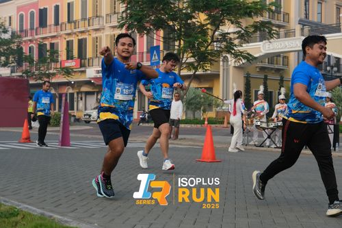 Race photo from ISOPLUS RUN 2025 - JAKARTA