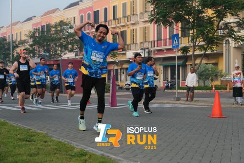 Race photo from ISOPLUS RUN 2025 - JAKARTA