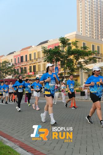 Race photo from ISOPLUS RUN 2025 - JAKARTA